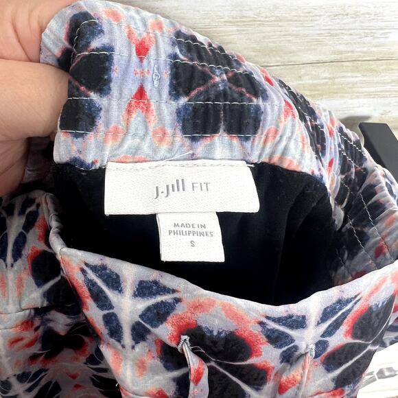 J. Jill Fit Ikat Tie Dye Pull On Skort - Picture 6 of 6